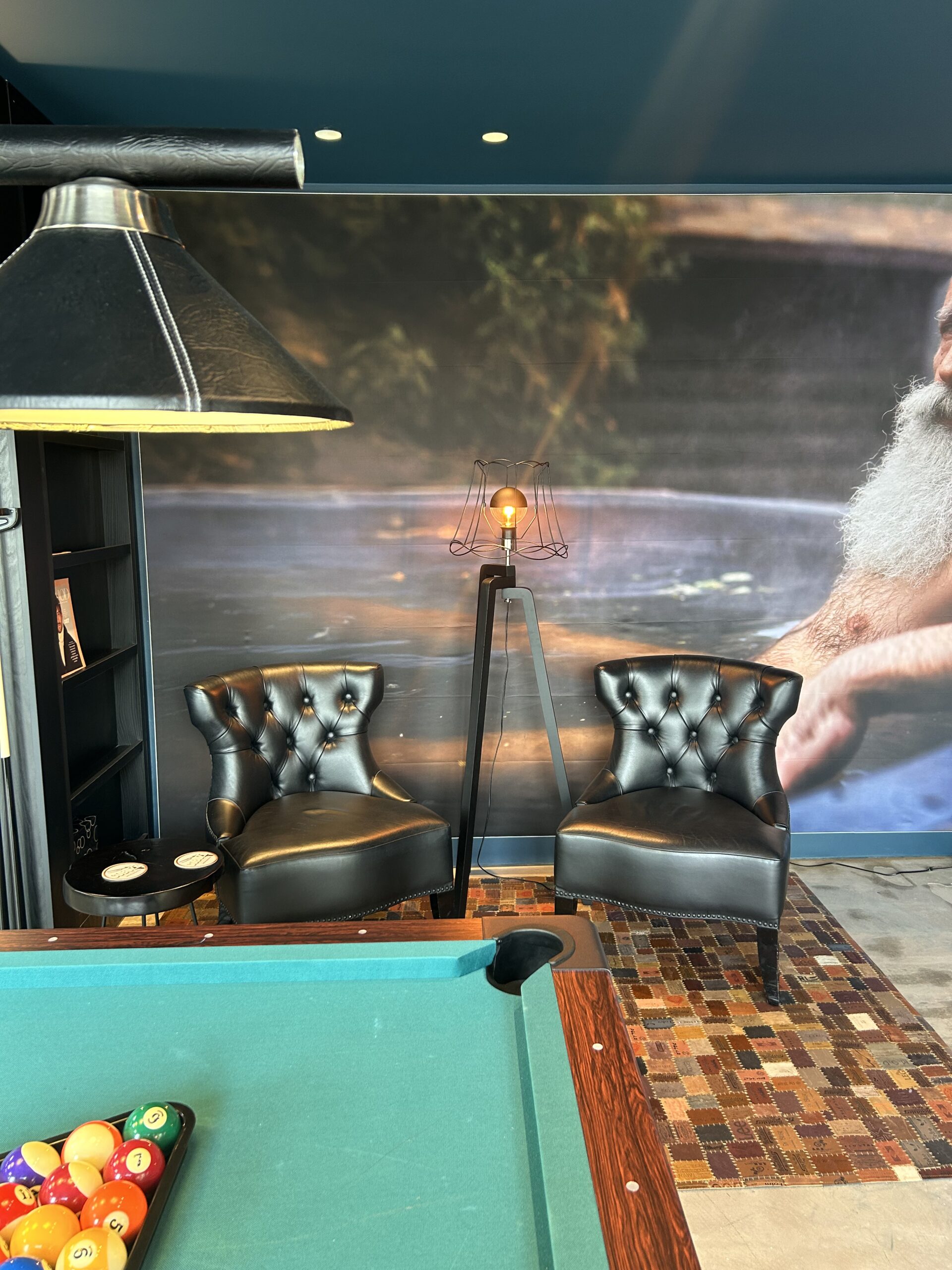 De koffiebar bij COBUZZ Barbers